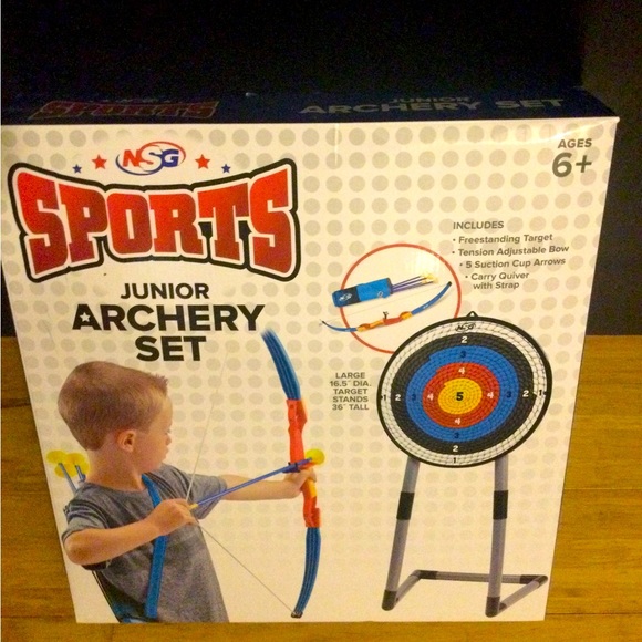 Sports Junior Archery Set, Age 6+. Brand New. Great gift and save too. - Picture 1 of 2